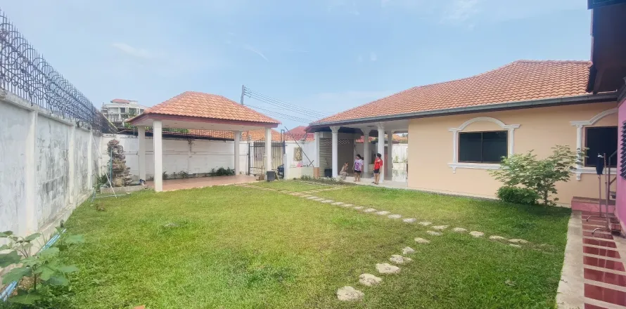 Maison à Pattaya, Thaïlande 3 chambres № 155646