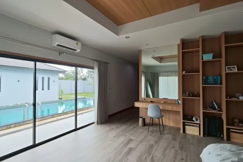 Дом в Паттайе, Таиланд с 4 комнатами № 155650 - фото 12