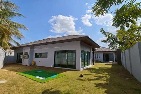 Дом в Паттайе, Таиланд с 4 комнатами № 155650 - фото 5