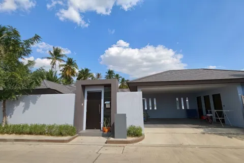 Дом в Паттайе, Таиланд с 4 комнатами № 155650 - фото 3