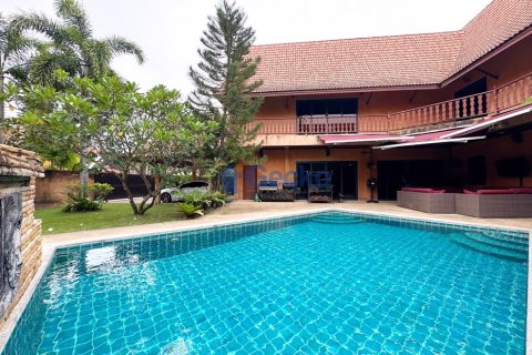 Maison à Pattaya, Thaïlande 4 chambres № 196245 - photo 18