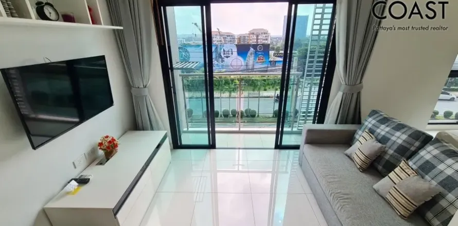 Estudio en el condominio en Pattaya, Tailandia № 213084