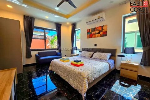 Casa de 3 dormitorios en Pattaya, Tailandia № 213085 - foto 21
