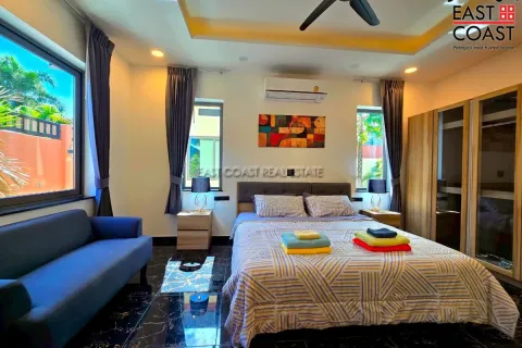 Casa de 3 dormitorios en Pattaya, Tailandia № 213085 - foto 25