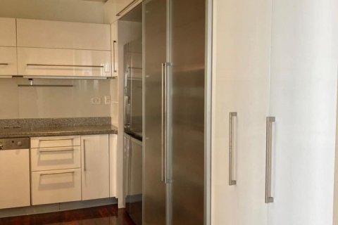 Кондоминиум с 2 спальнями в Банг Раке, Бангкок, Таиланд № 133681 - фото 4