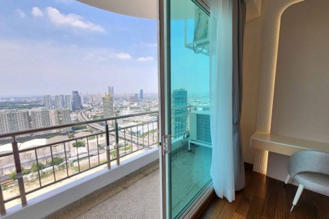 Кондоминиум с 4 спальнями в Сатхоне, Бангкок, Таиланд № 133677 - фото 17