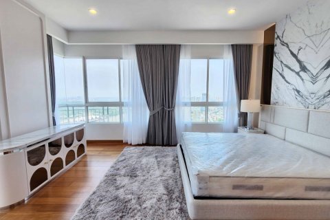 Кондоминиум с 4 спальнями в Сатхоне, Бангкок, Таиланд № 133677 - фото 9