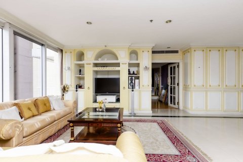 Condo à Bangkok, Thaïlande, 3 chambres  № 133680 - photo 2