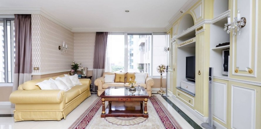 Condo à Bangkok, Thaïlande, 3 chambres  № 133680