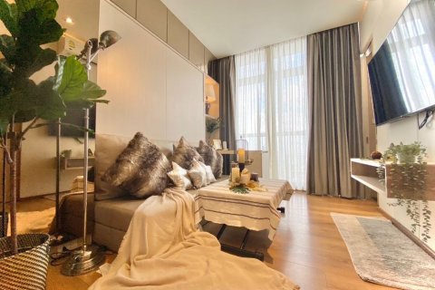 Кондоминиум с 1 спальней в Ваттхане, Бангкок, Таиланд № 133676 - фото 1