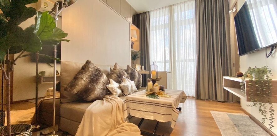 Кондоминиум с 1 спальней в Ваттхане, Бангкок, Таиланд № 133676