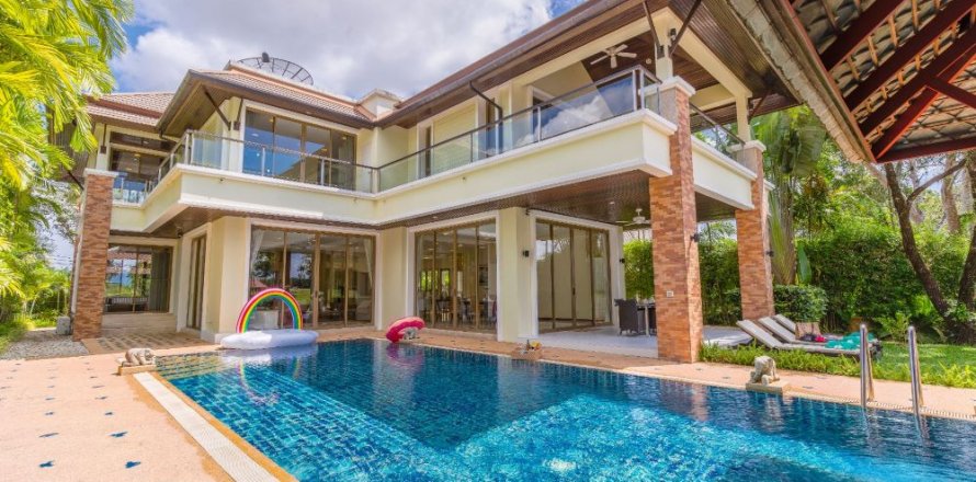 Вилла в Пхукете, Таиланд с 5 спальнями  № 133805