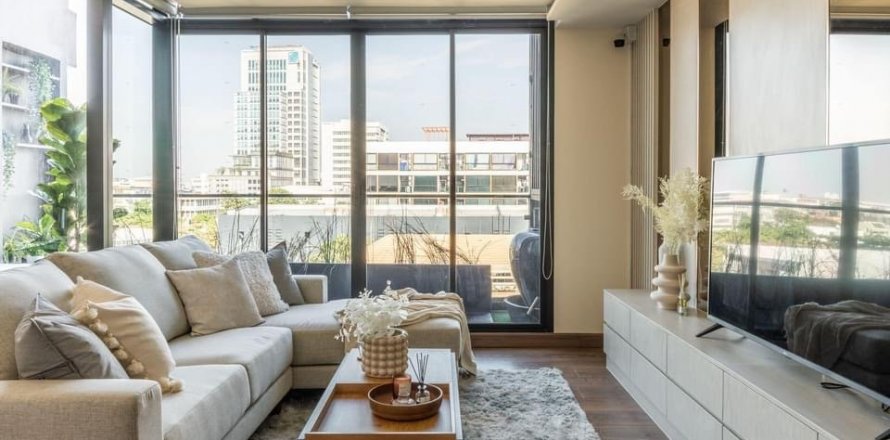 Кондоминиум с 3 спальнями в Пхракханонге, Бангкок, Таиланд № 133806