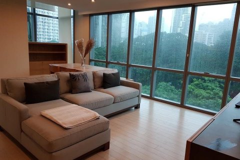 Condo in Watthana, Bangkok, Thailand, 2 bedrooms  № 133755 - photo 1