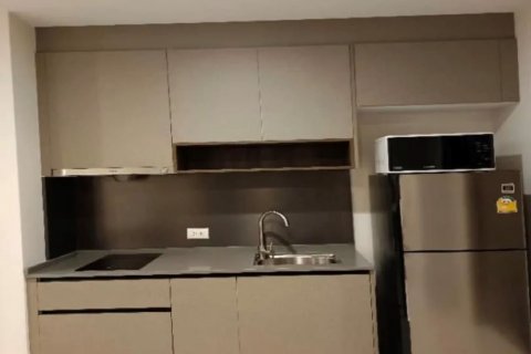 Кондоминиум с 1 спальней в Патхум Ване, Бангкок, Таиланд № 133804 - фото 17