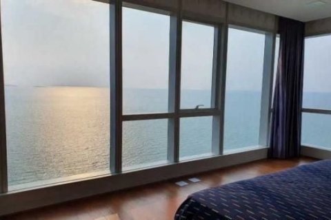 Condo in Pattaya, Thailand, 2 bedrooms  № 149935 - photo 3