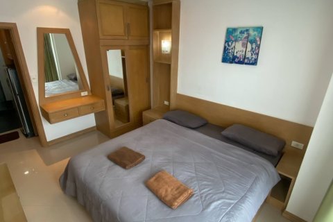 Condo in Pattaya, Thailand, 2 bedrooms № 149933 - photo 8