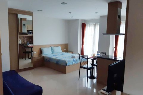 Condo in Pattaya, Thailand, 2 bedrooms № 149933 - photo 3