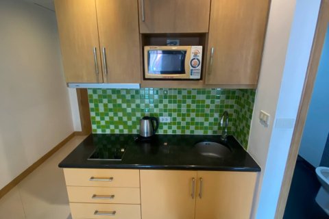 Condo in Pattaya, Thailand, 2 bedrooms № 149933 - photo 11