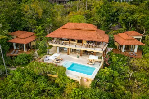 Villa à Ko Samui, Thaïlande 5 chambres № 190684