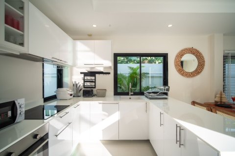 Вилла в Пхукете, Таиланд с 4 спальнями  № 158452 - фото 13