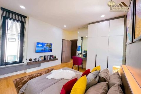 Maison à Pattaya, Thaïlande 4 chambres № 158455 - photo 8