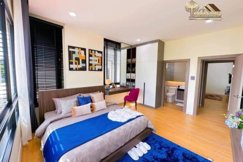 Maison à Pattaya, Thaïlande 4 chambres № 158455 - photo 9