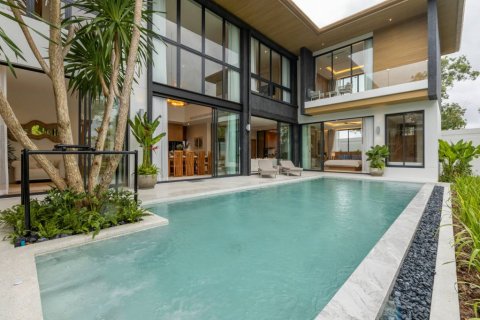 Вилла в Чалонге, Таиланд с 5 спальнями  № 135171 - фото 1