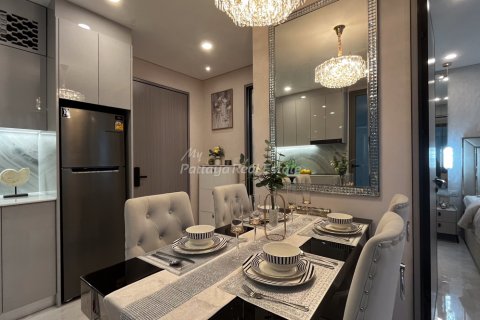 Condo in Pattaya, Thailand, 1 bedroom  № 134777 - photo 4