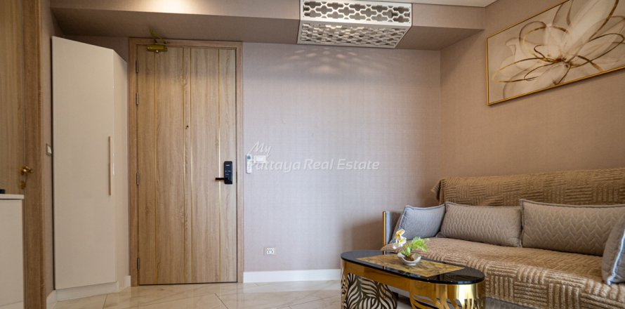 Condo in Pattaya, Thailand, 1 bedroom  № 134773