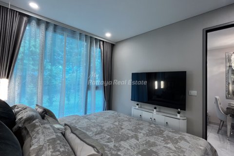 Condo in Pattaya, Thailand, 1 bedroom  № 134779 - photo 10