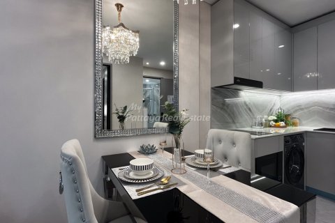 Condo in Pattaya, Thailand, 1 bedroom  № 134779 - photo 4