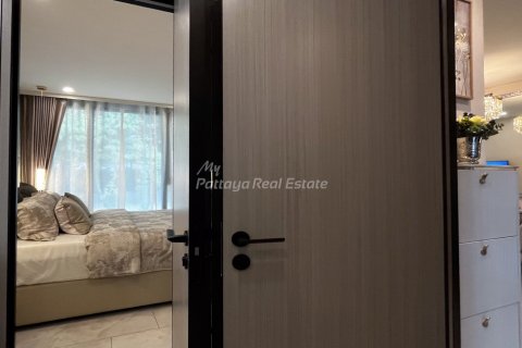 Condo in Pattaya, Thailand, 1 bedroom  № 134779 - photo 13