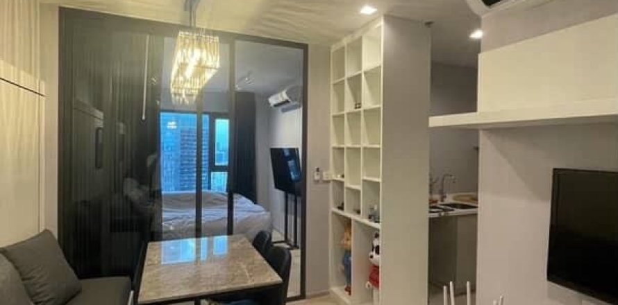 Студия в кондо в Патхум Ване, Бангкок, Таиланд № 148483