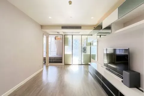 Studio dans le Condo à Bang Rak, Bangkok, Thaïlande № 137590 - photo 2