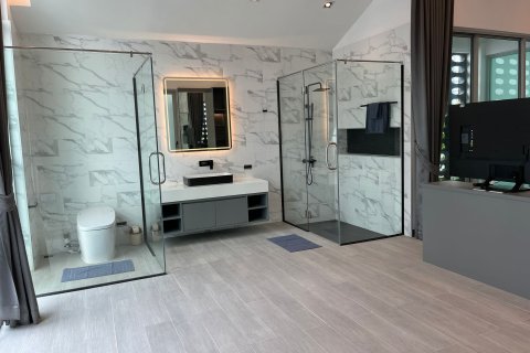 Villa in Phuket, Thailand 4 bedrooms № 137592 - photo 14