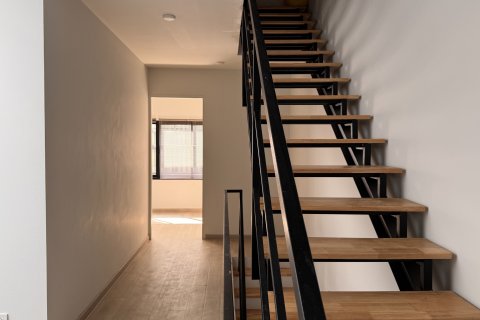 Townhouse in Kathu, Thailand 3 bedrooms № 137594 - photo 15