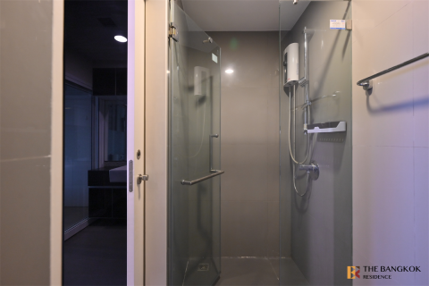 Condo in Bangkok, Thailand, 1 bedroom  № 184378 - photo 4