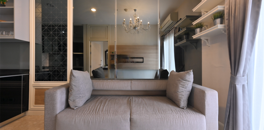 Condo in Bangkok, Thailand, 1 bedroom  № 184378