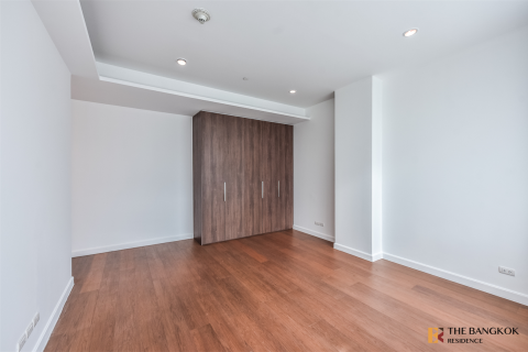Condo in Bangkok, Thailand, 2 bedrooms  № 184381 - photo 3