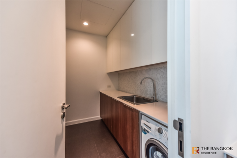 Condo in Bangkok, Thailand, 2 bedrooms № 184380 - photo 7
