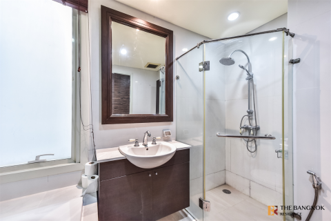 Condo in Bangkok, Thailand, 3 bedrooms № 187685