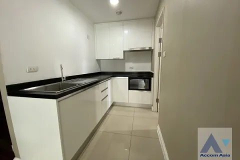 Duplex in Huai Khwang, Bangkok, Thailand 5 Schlafzimmer № 215868 - Foto 4