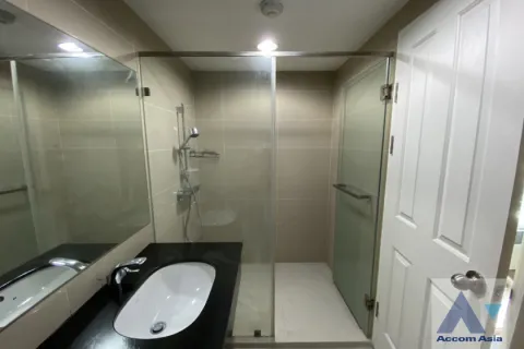 Duplex in Huai Khwang, Bangkok, Thailand 5 Schlafzimmer № 215868 - Foto 17