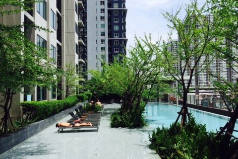 Студия в кондо в Ваттхане, Бангкок, Таиланд № 163623 - фото 6