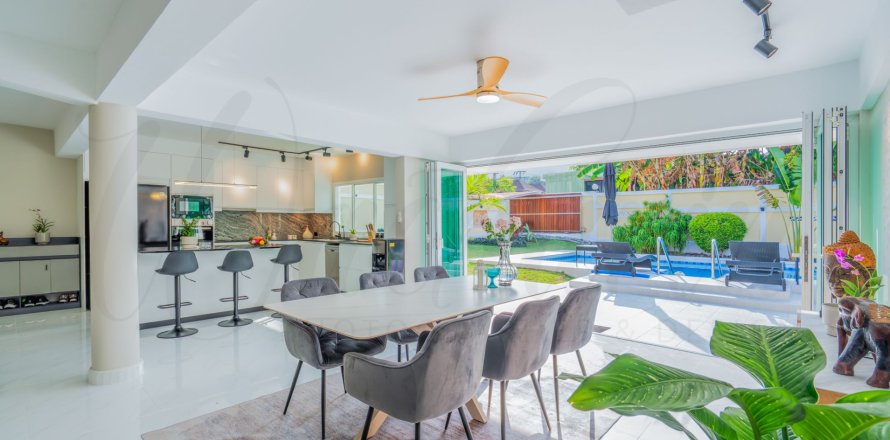 Дом в Пхукете, Таиланд с 3 спальнями  № 163620