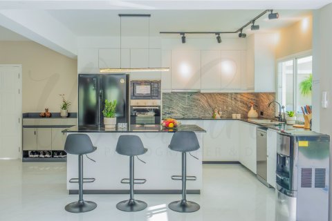 Дом в Пхукете, Таиланд с 3 спальнями  № 163620 - фото 9