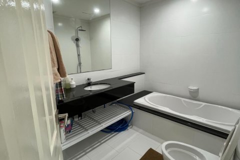 Кондоминиум с 2 спальнями в Банг-Кхо-Лаеме, Бангкок, Таиланд № 152662 - фото 7