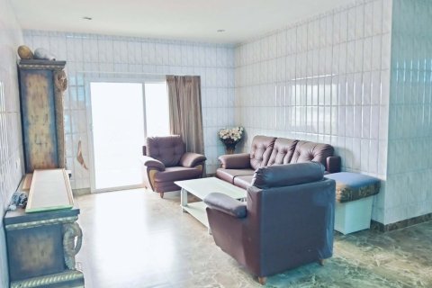 Дом в Паттайе, Таиланд с 14 спальнями  № 152658 - фото 5