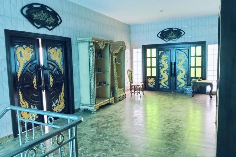 Дом в Паттайе, Таиланд с 14 спальнями  № 152658 - фото 6